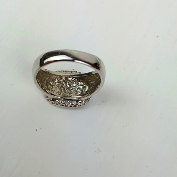 Silver Tone Rhinestone Paved Lux Look Sparkly Cocktail Ring SZ 9 - Picture 7 of 12